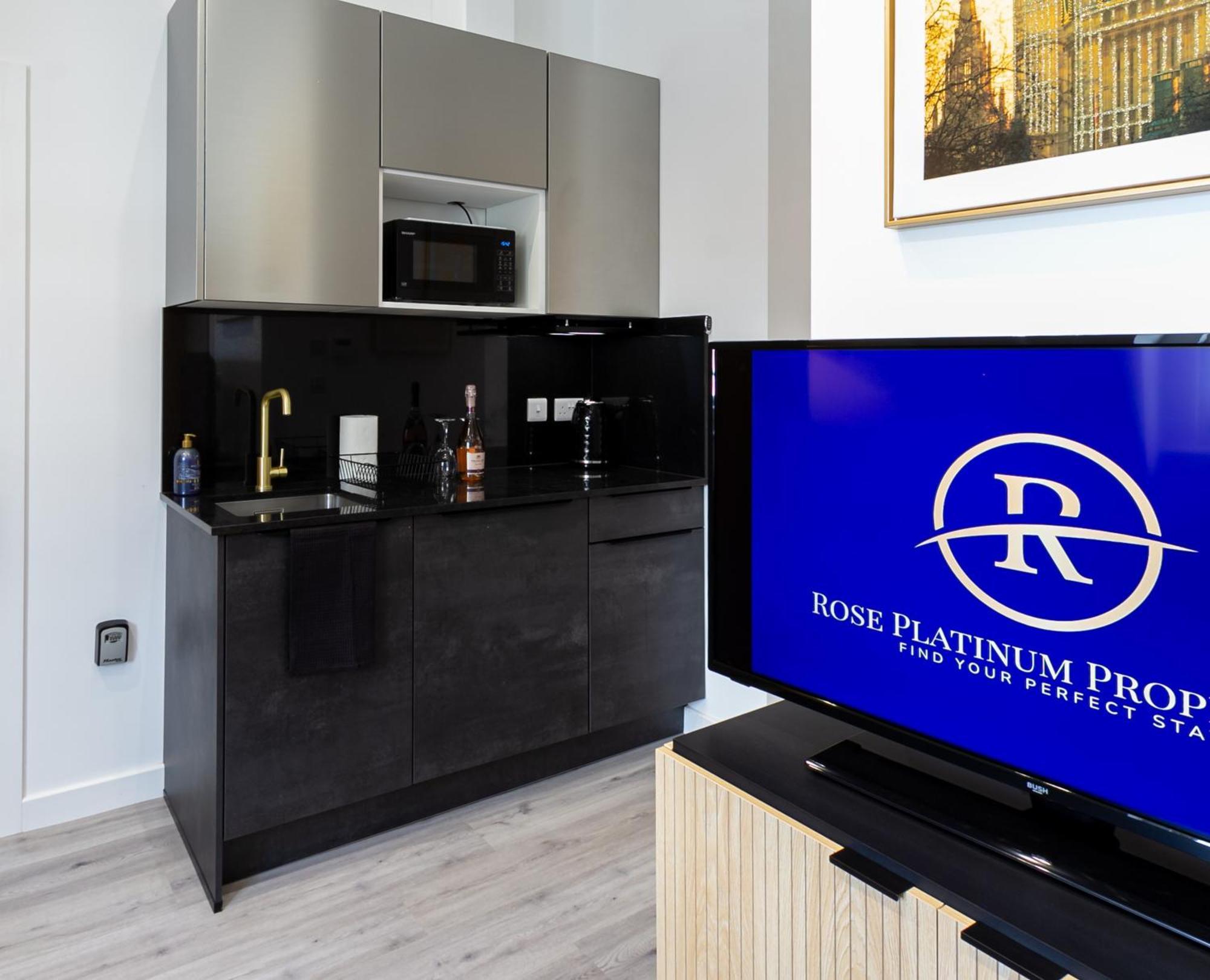 The Lanes Deluxe - Rose Platinum Apartamento